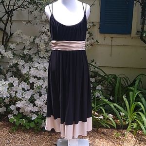 Jones New York dress black & cream